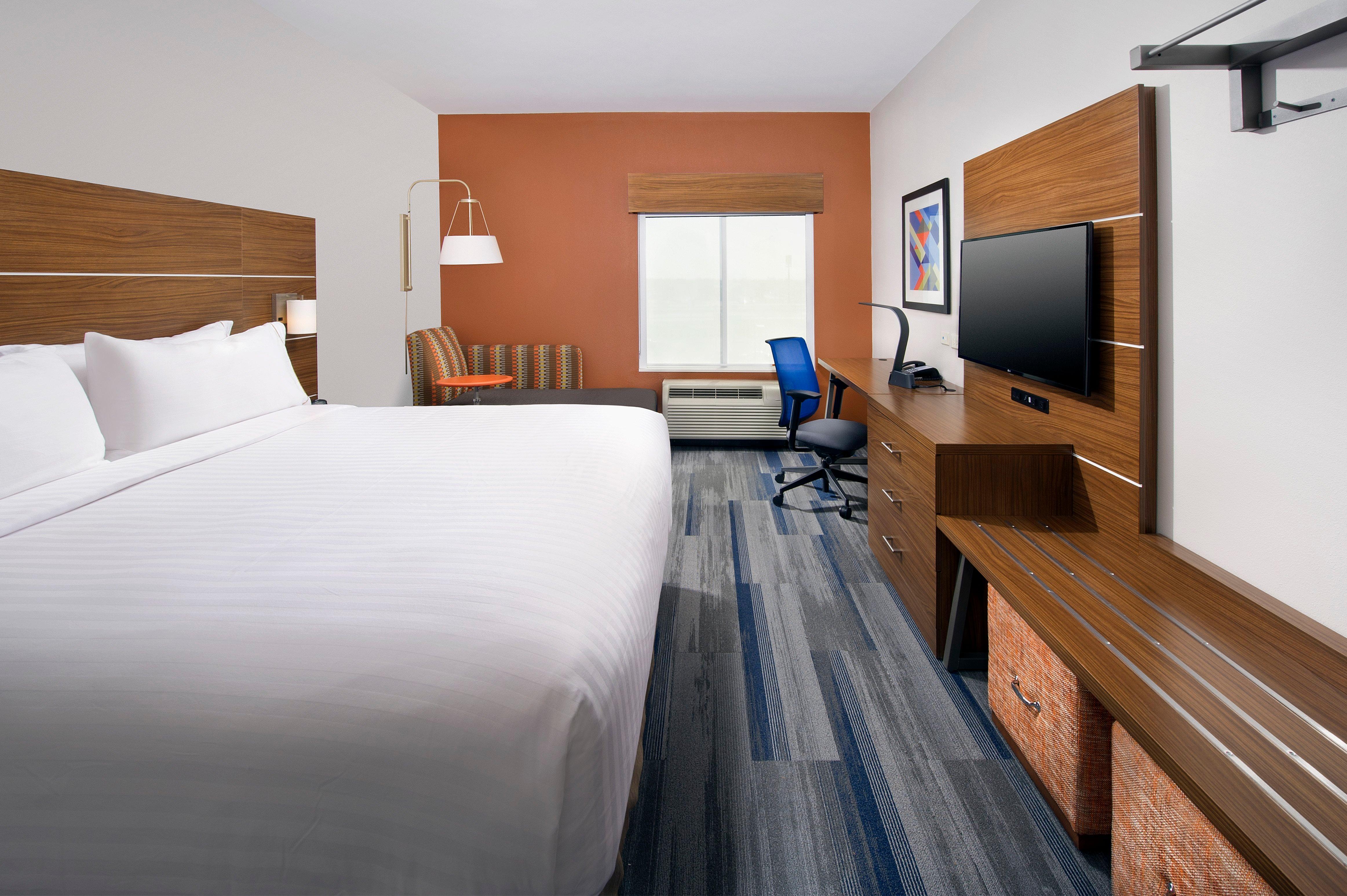 Express & By Ihg
