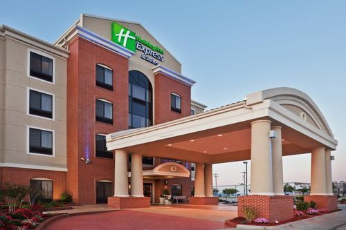 Express & By Ihg Hotel 3*